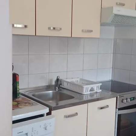 Purple House Apartment