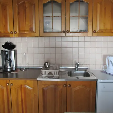 Purple House דירה פולה